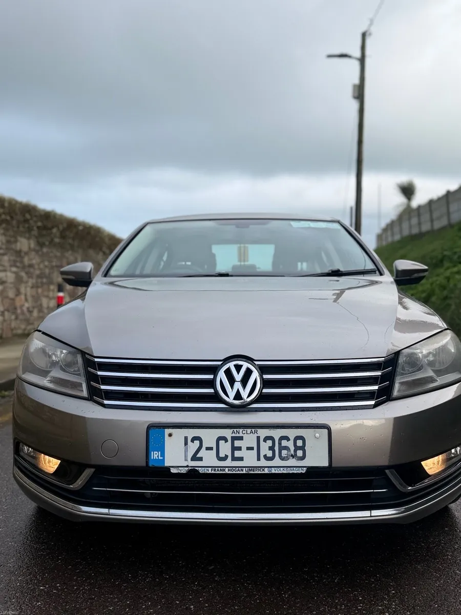 Volkswagen Passat B7 - Image 1