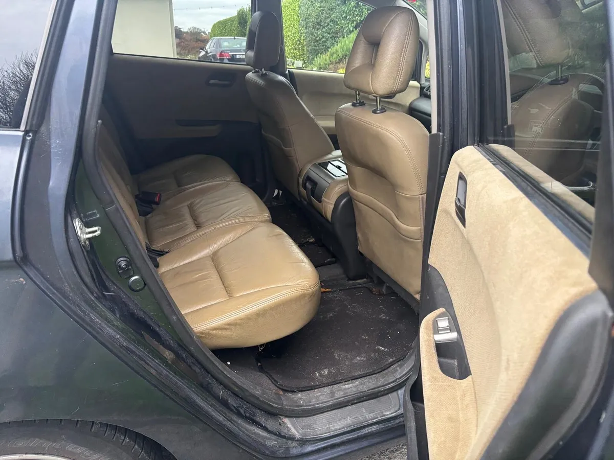 2009 Honda FRV - Image 3