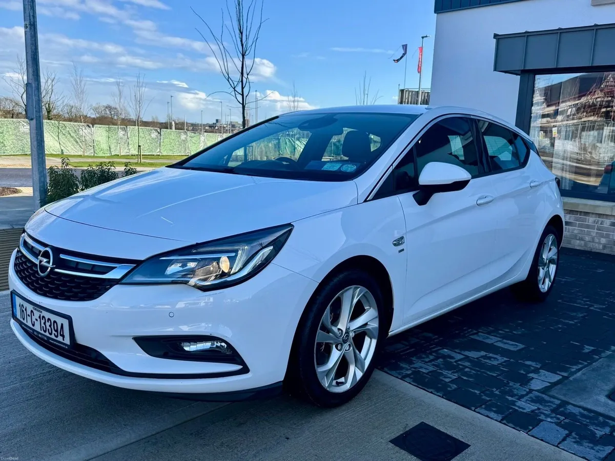 Opel Astra SRI - low mileage - service history- - Image 2