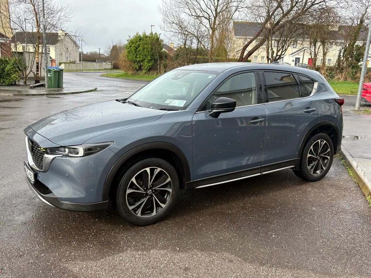 221 Mazda CX5 2.0 Petrol 165PS * LOW MILEAGE * - Image 3