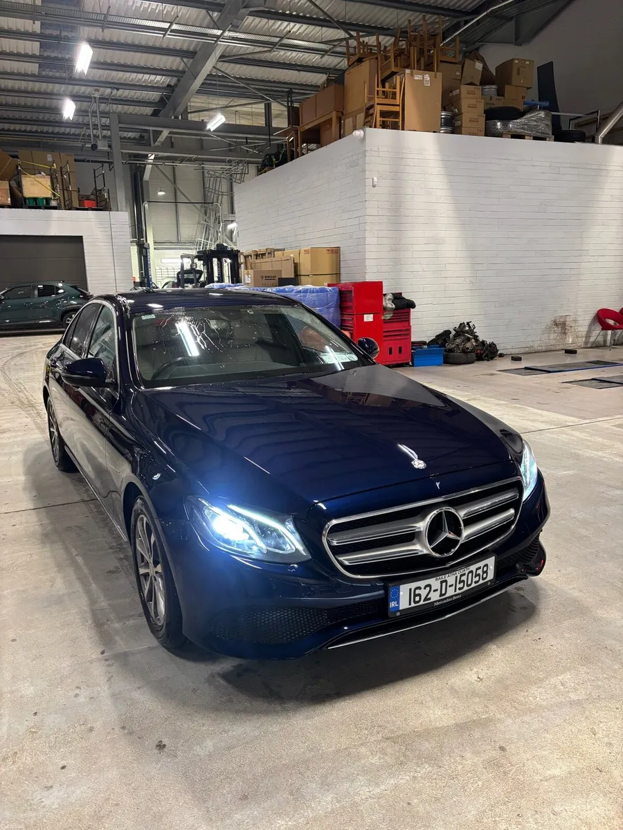 Mercedes E220 - Image 1