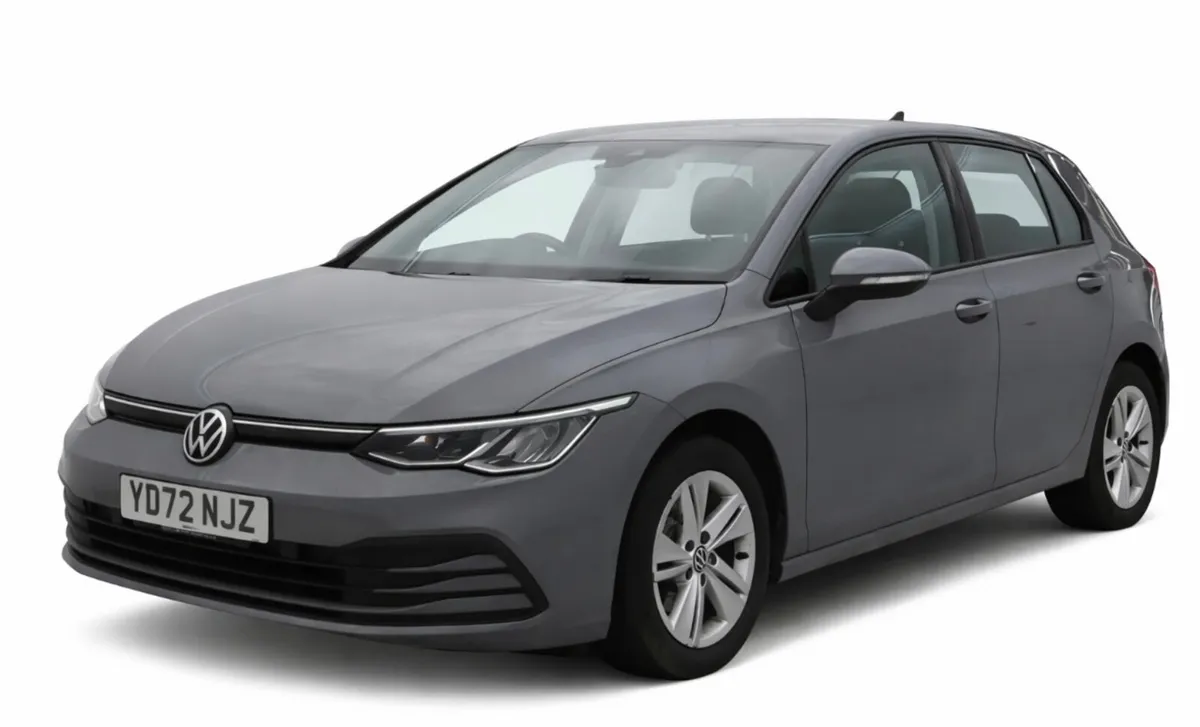 2022 Volkswagen Golf 2.0TDI LIFE, - Image 1