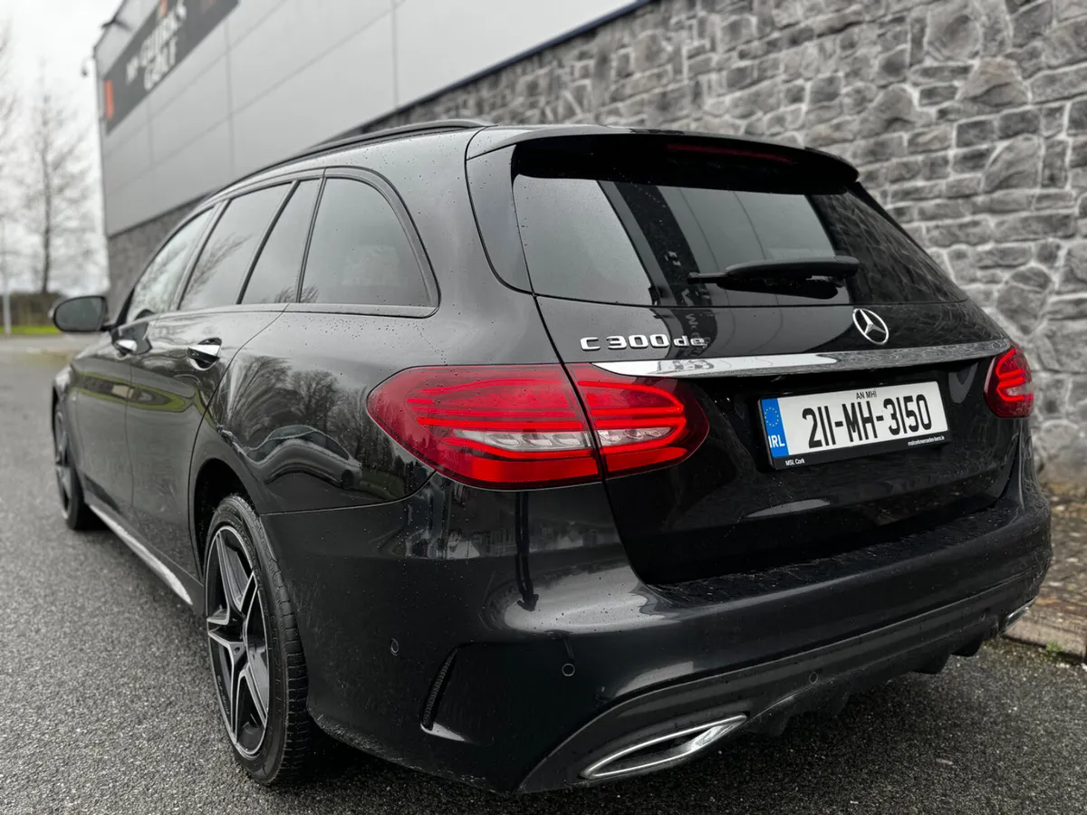 2021 MERCEDES C300DE AMG PREM PLUS NIGHT EDITION - Image 4