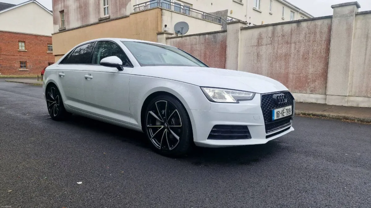 Audi A4 2016 - Image 3