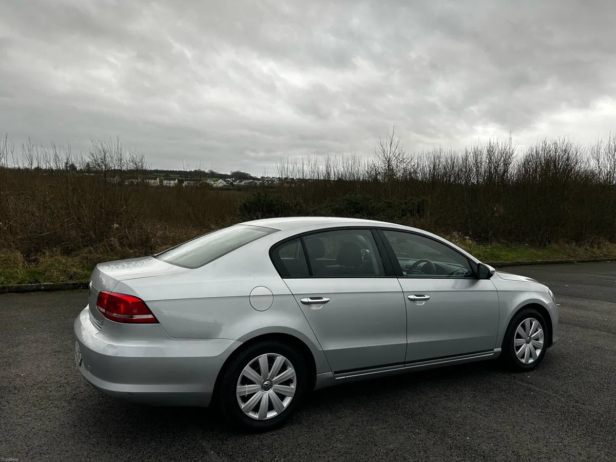 131 VW Passat 1.6 diesel tax and NCT - Image 4