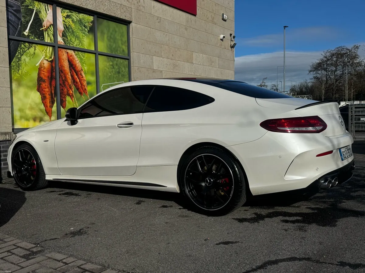 Mercedes-Benz C43 AMG - Image 4