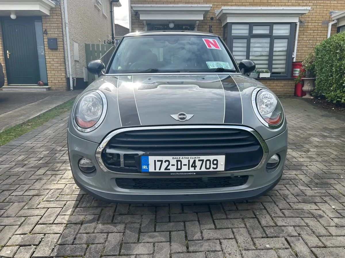 Mini Cooper 2017 - Image 1