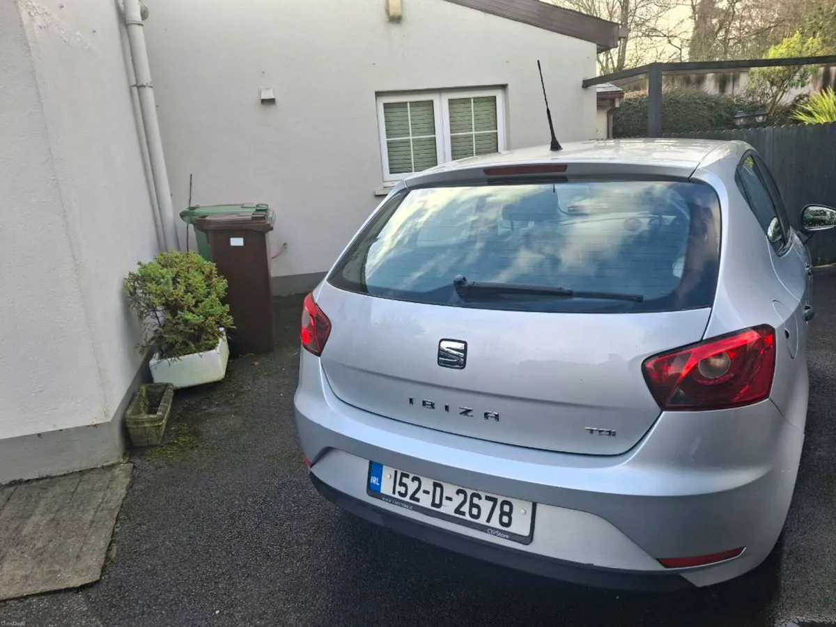 SEAT Ibiza 2015 - Image 2