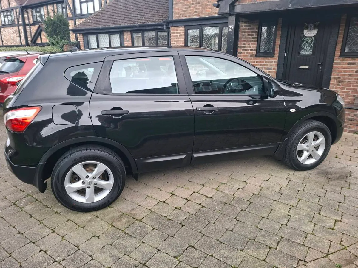 NISSAN QASHQAI 1.6 DCI 4X4 2012 VERY CLEAN CAR - Image 2