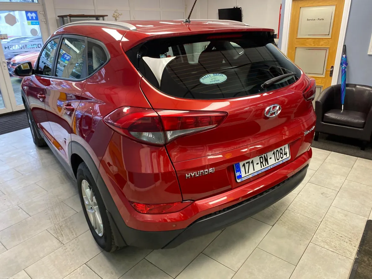 Hyundai Tucson 2017 Clean example - Image 5