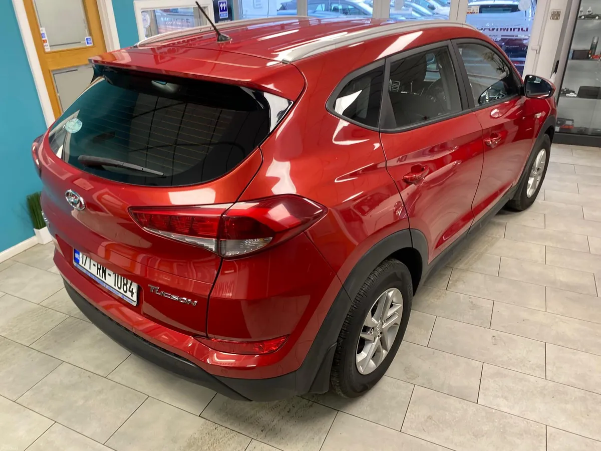 Hyundai Tucson 2017 Clean example - Image 3