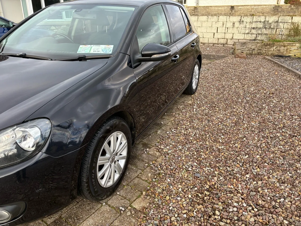 VW Golf - Image 4