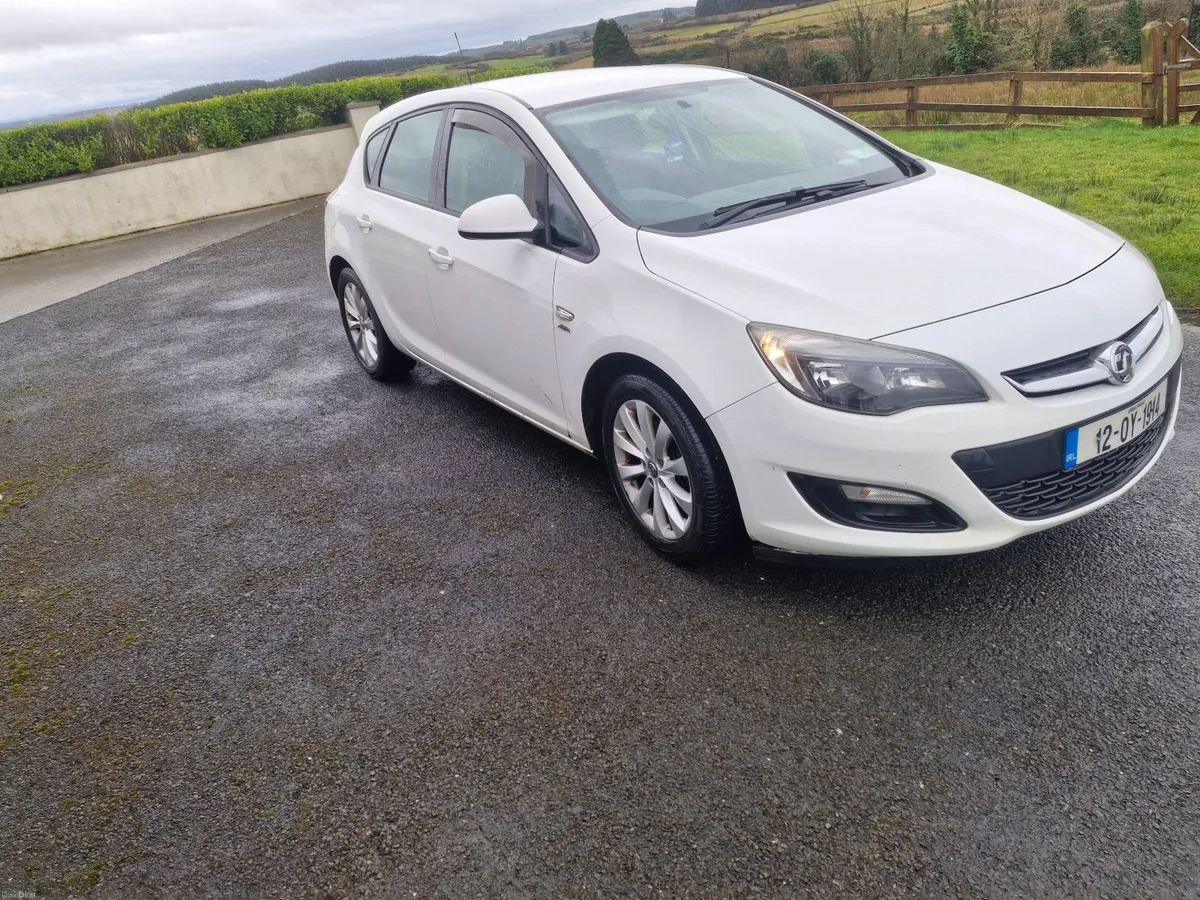 Vauxhall Astra 2012 - Image 4