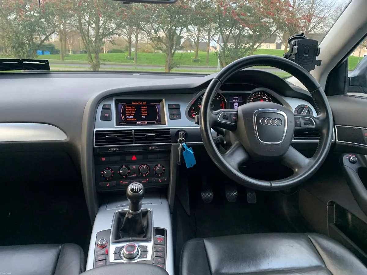 Audi A6 2010 - Image 4