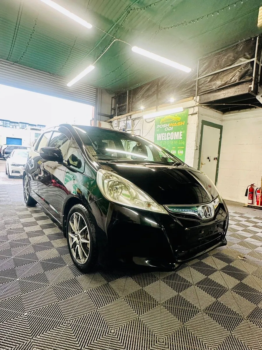 2013 Honda Fit 106800 KMS - Image 1