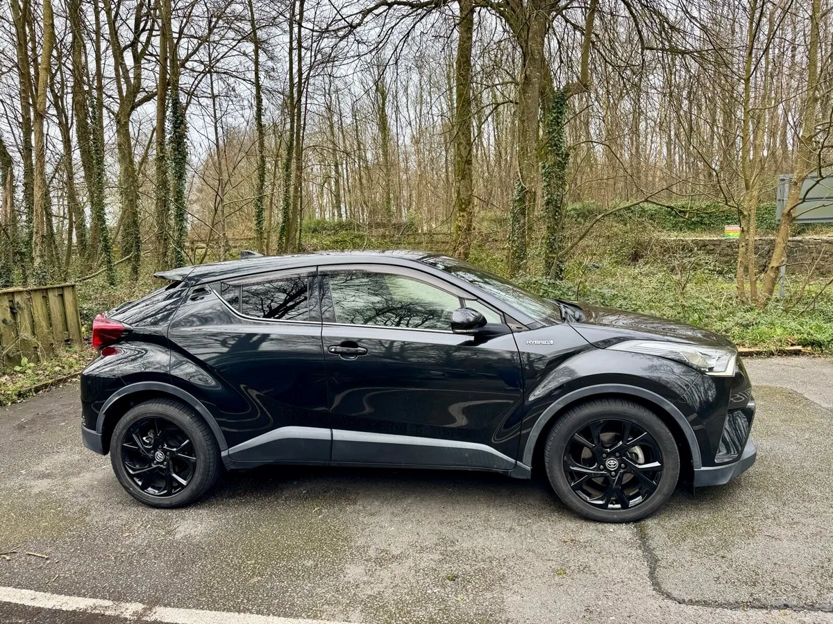 Toyota C-HR | G Mode Nero | Special Edition - Image 4
