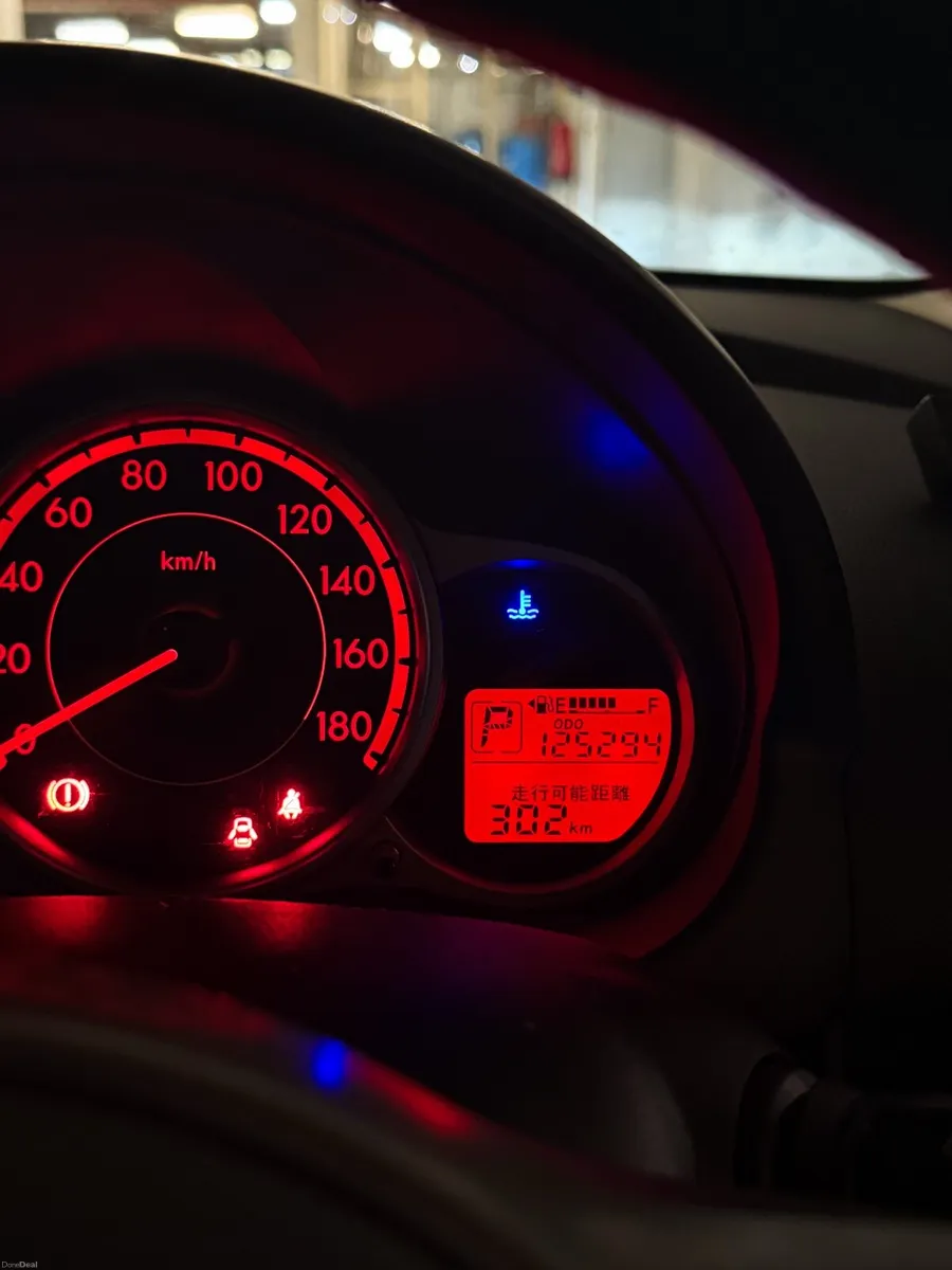 Mazda Demio Automatic 2014 - Image 4