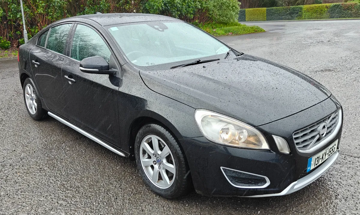 2013 - 2.0l Diesel Volvo S60 - Image 2