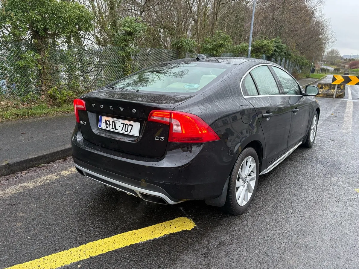 Volvo S60 Diesel - Image 2