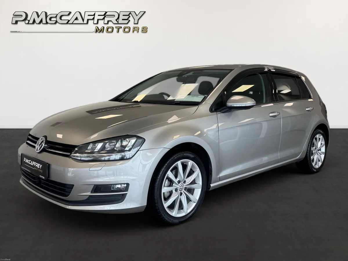 2017 VOLKSWAGEN GOLF 1.2 TSI COMFORTLINE AUTO DSG - Image 1