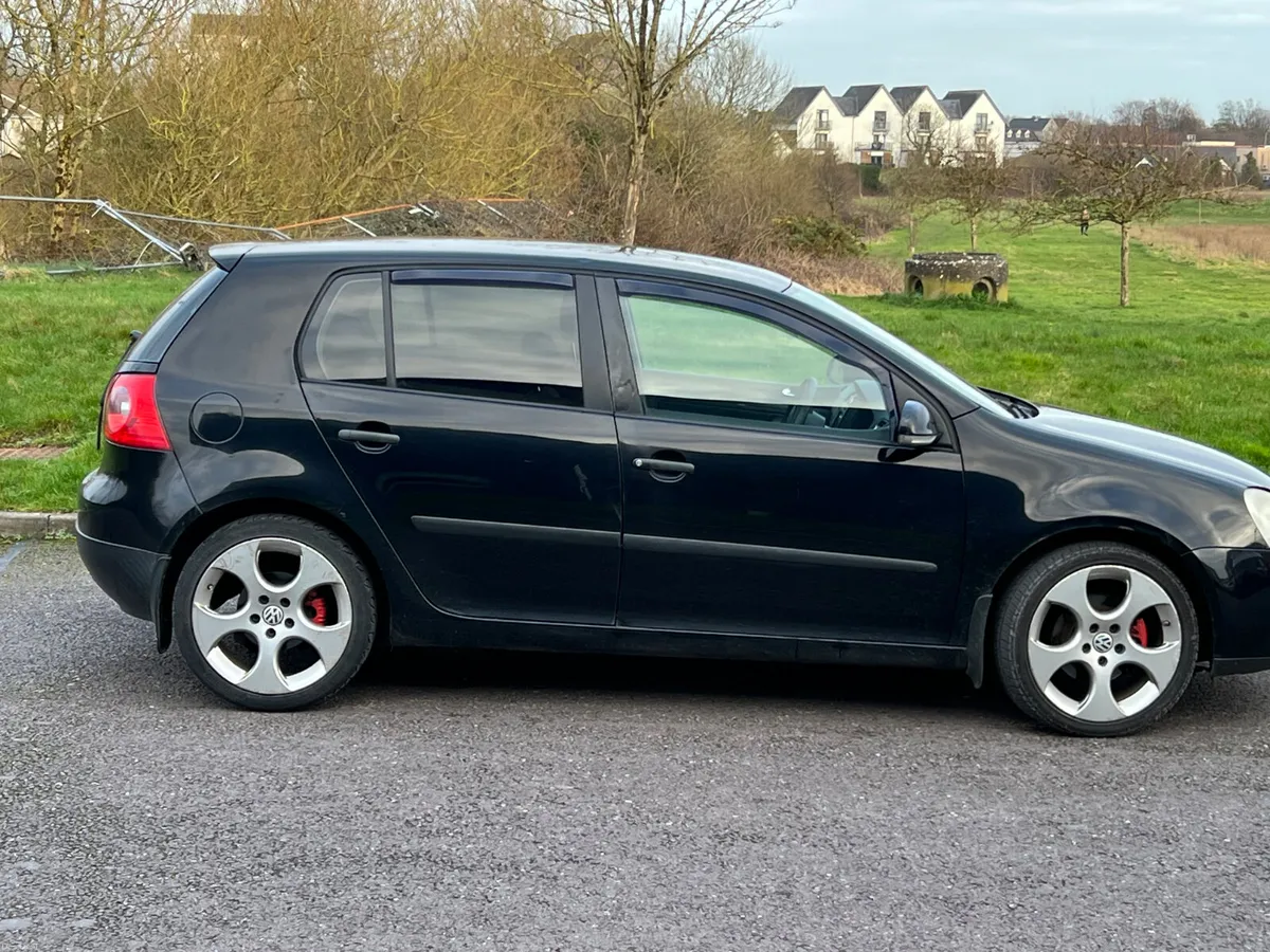 Volkswagen Golf 2005 Automatic - Image 4