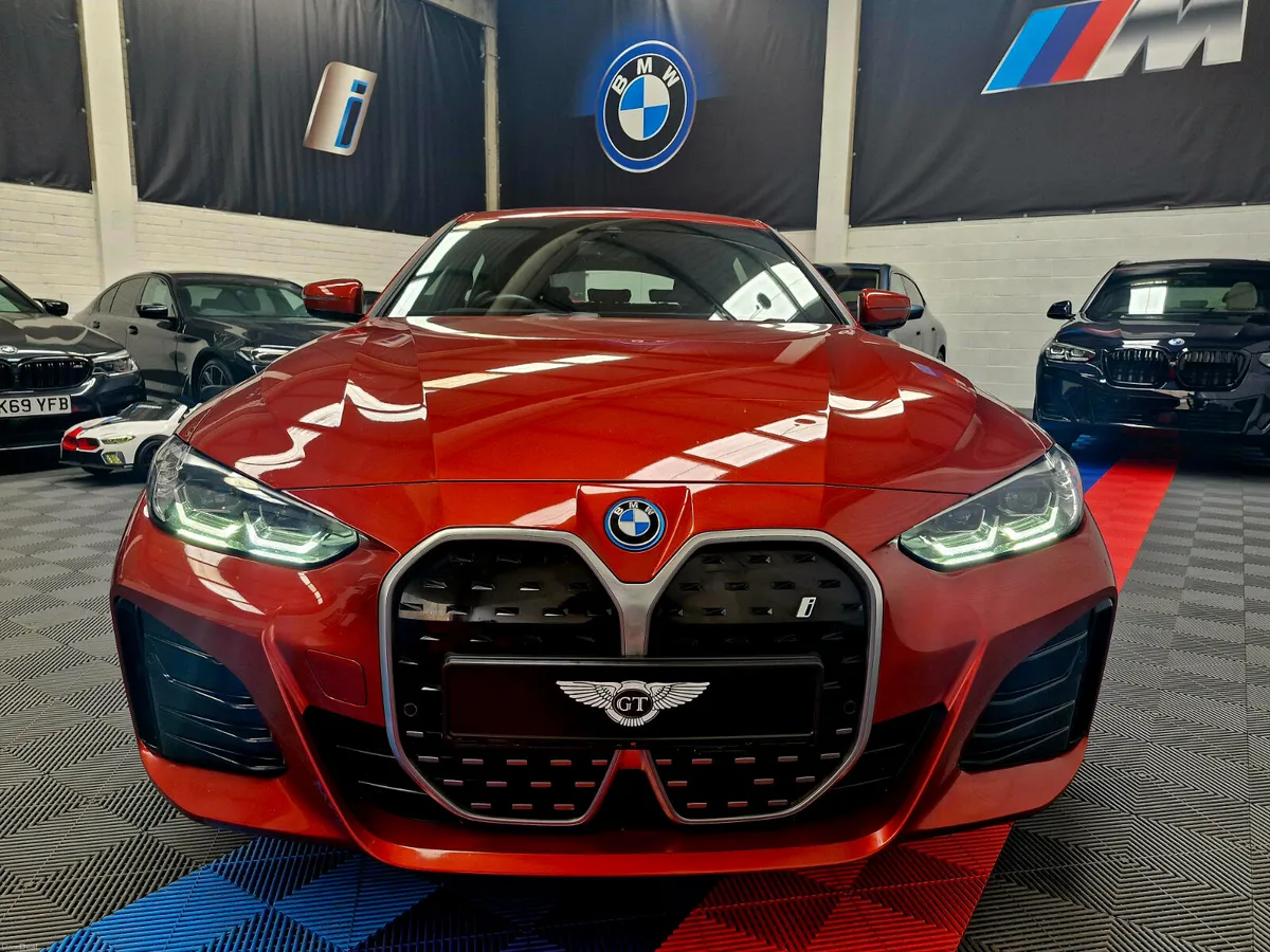 2023 I4 40 M SPORT ( TECH PACK- VIS PACK) - Image 2