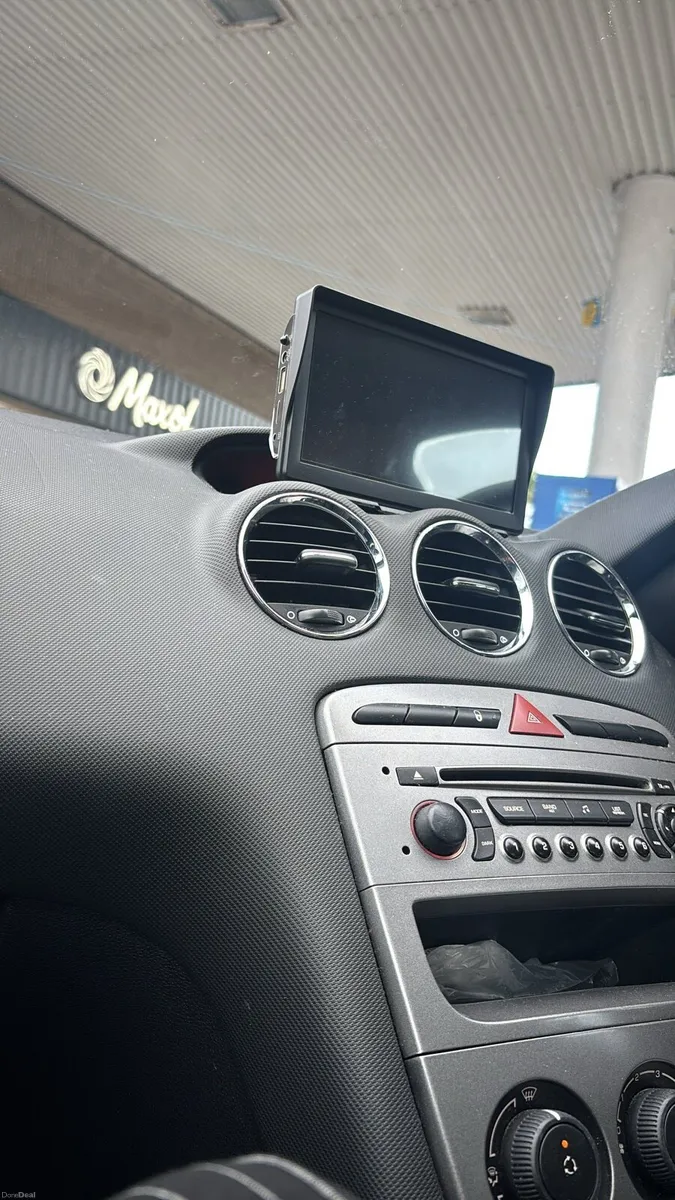 pegeout 308 - Image 3