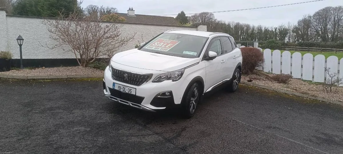 2019 Peugeot 3008 ALLURE LOW MILEAGE - Image 1