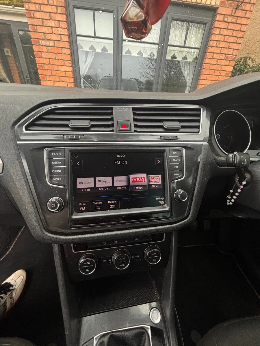 Volkswagen Tiguan 2017 - Image 4