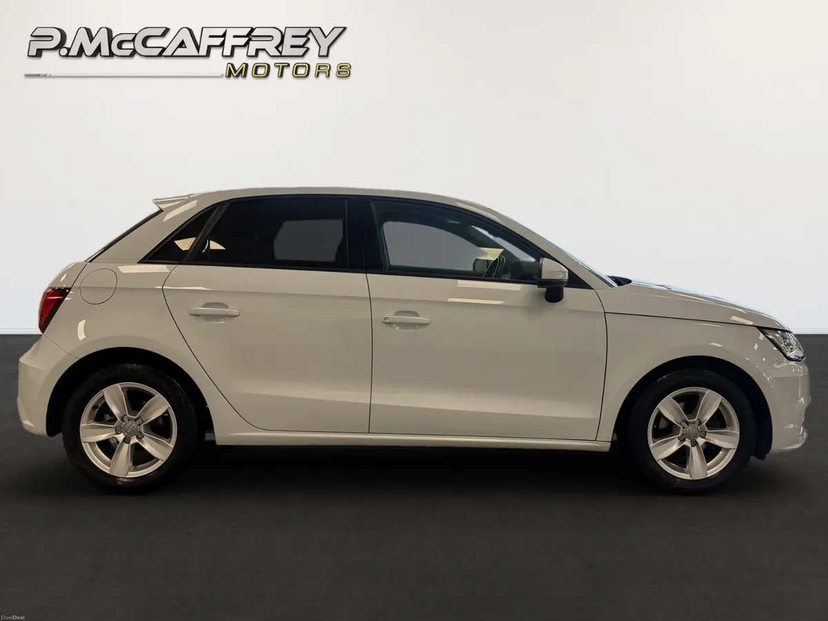 2016 Audi A1 SPORTBACK 1.0 TFSI 95 BHP SE AUTO - Image 4