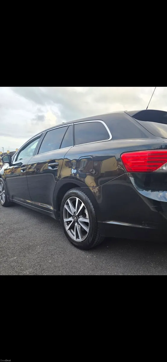 14 Avensis Estate Long NCT & Tax - Image 1