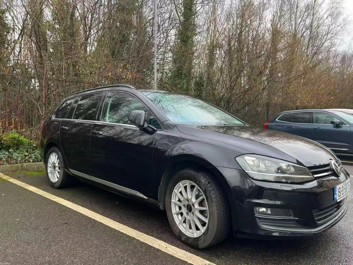 Volkswagen Golf 2015 - Image 1