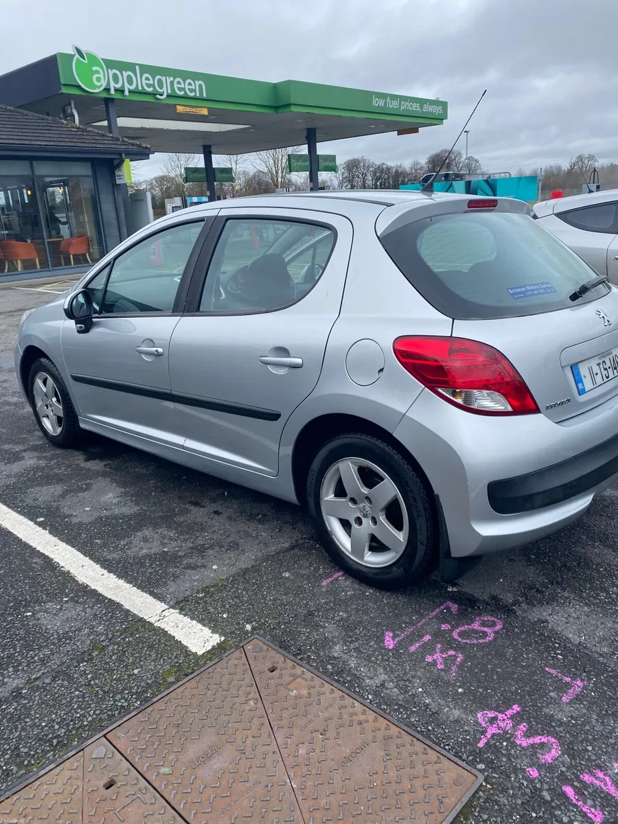 Peugeot 207 2011 - Image 4