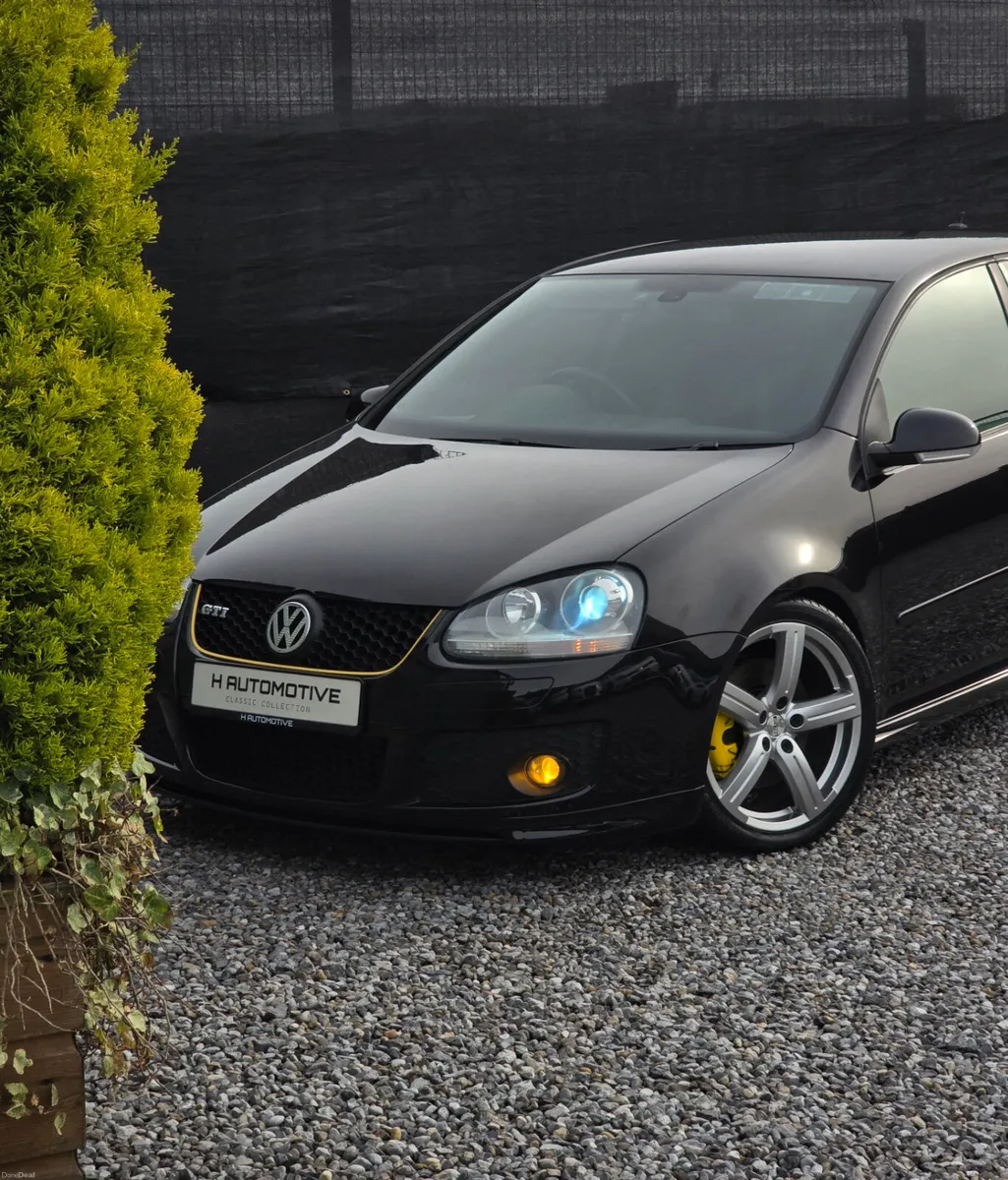 2008 VOLKSWAGEN GOLF GTI PIRELLI EDITION - Image 3