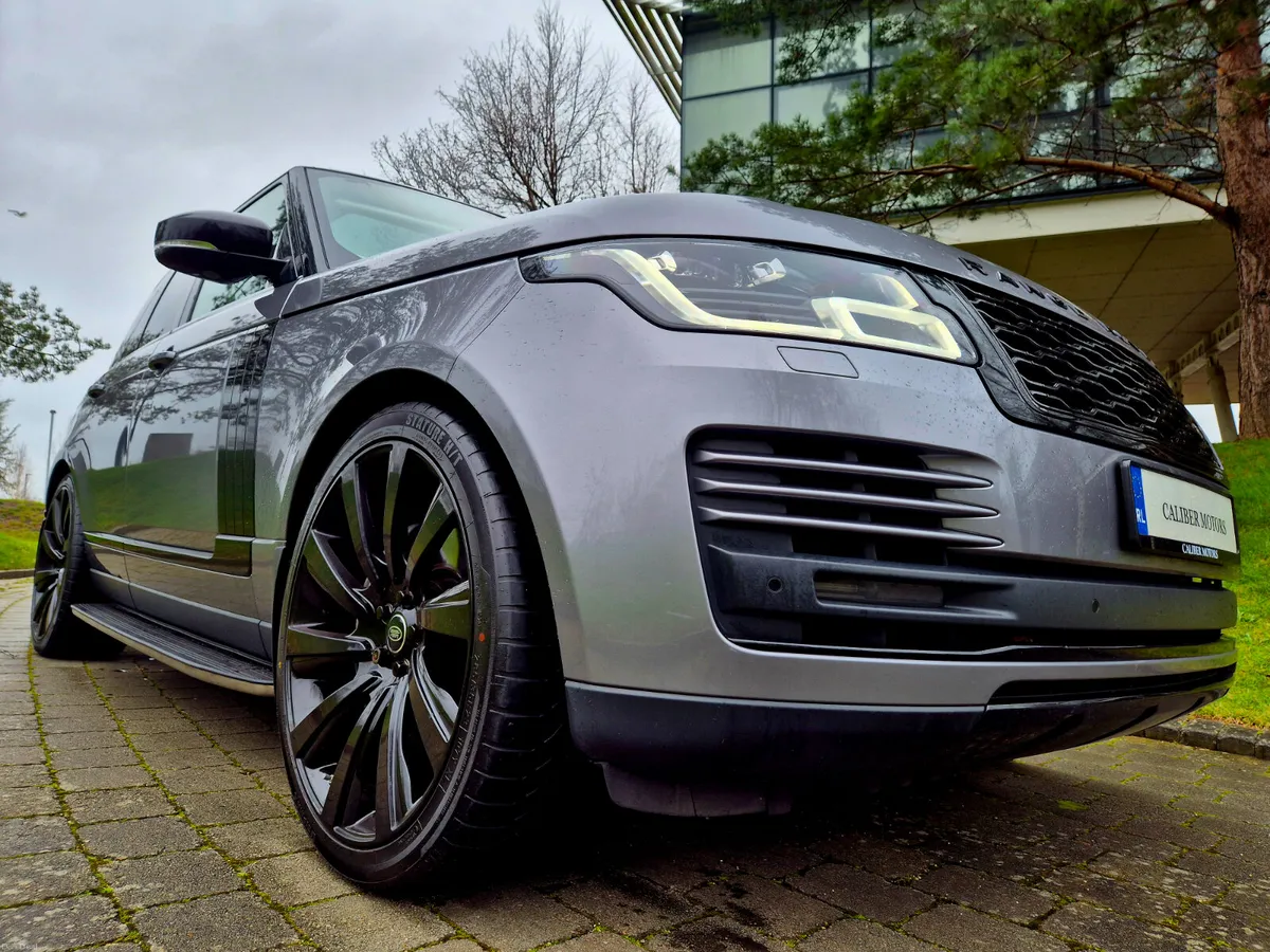 RANGE ROVER VOGUE **RESERVED** - Image 2