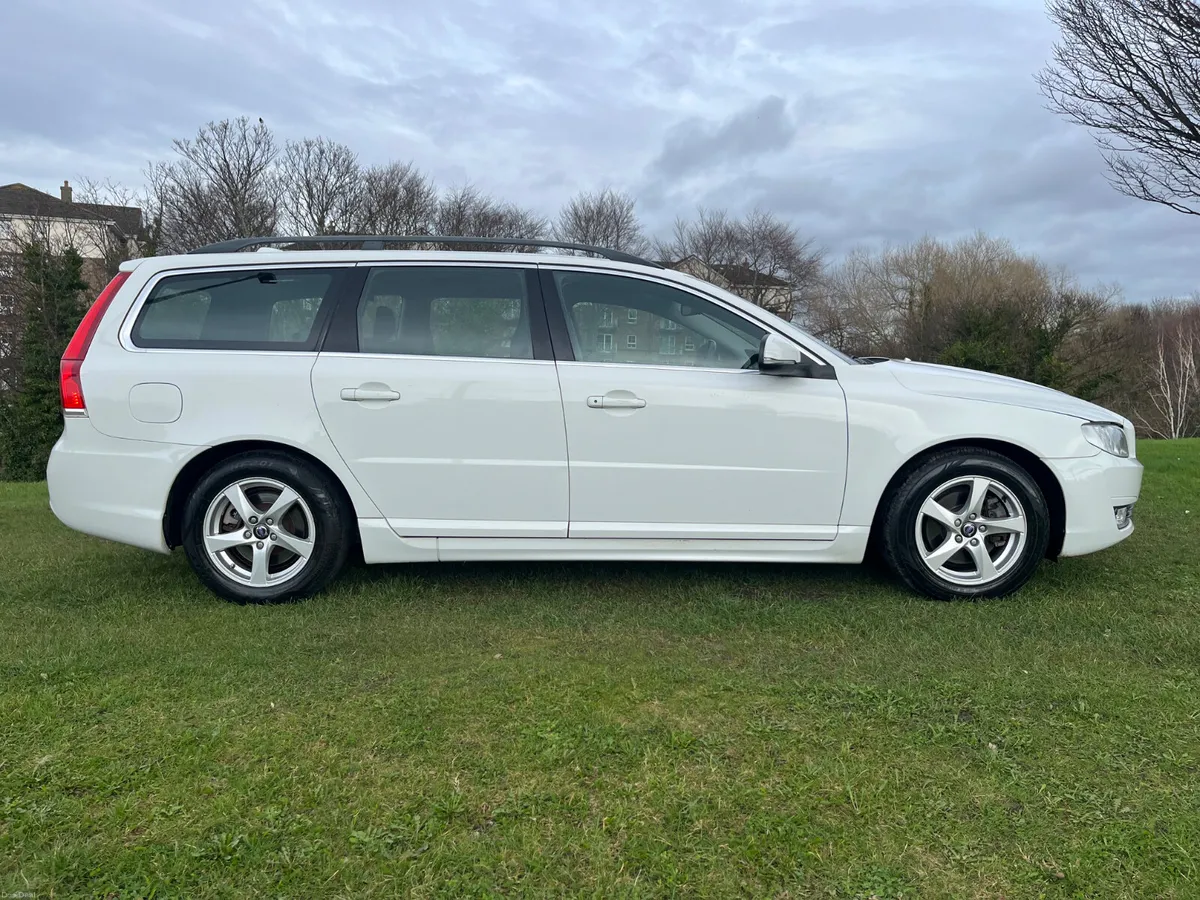 2014 Volvo V70 1.6 D2 AUTOMATIC JUST 103K KMS - Image 4