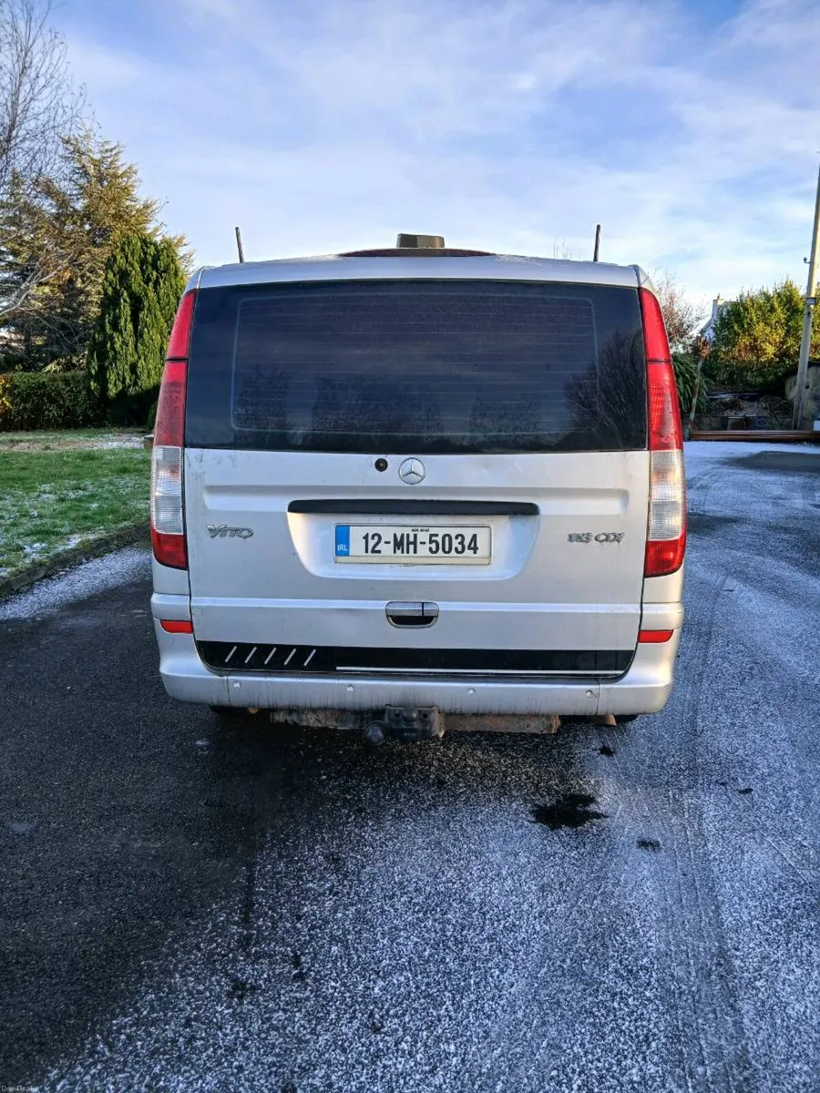 Mercedes-Benz Vito crew cab - Image 2