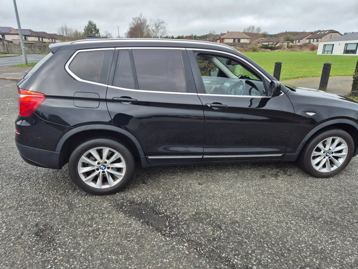 BMW X3 2013 DIESEL SE. MANUAL. SERVICE HISTORY - Image 2
