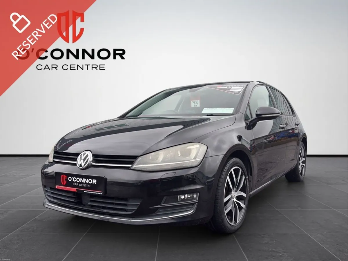 Volkswagen Golf “Practical on the outside, spicy o - Image 1