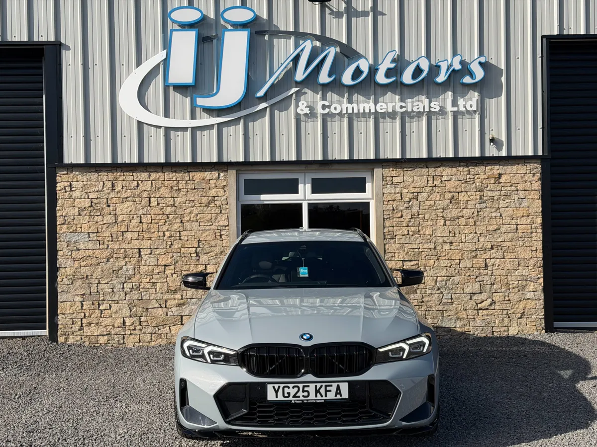 25 BMW 330E 2.0 T 22.3 KWH M SPORT ESTATE - Image 2