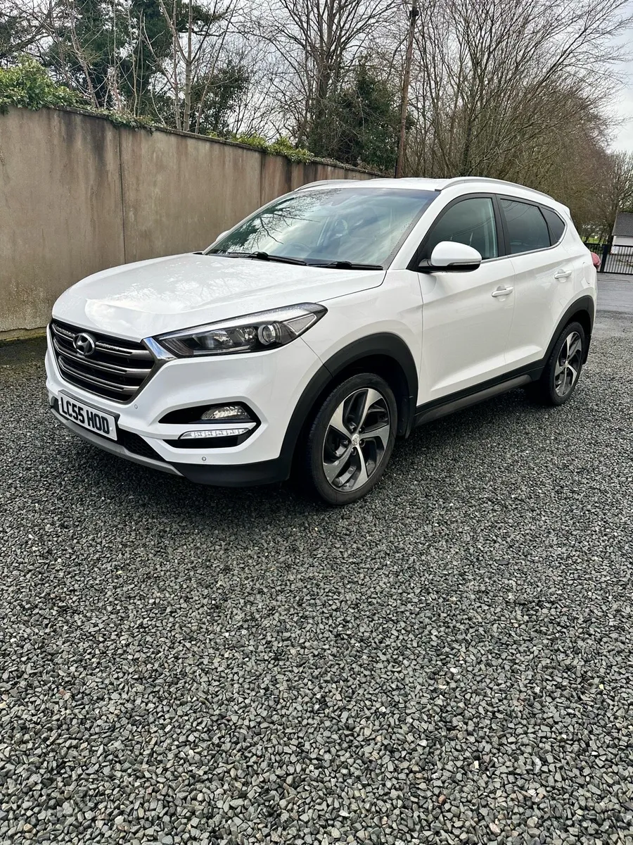 ov 2016 Hyundai Tucson 2.0 CRDi Premium 5dr Auto - Image 2
