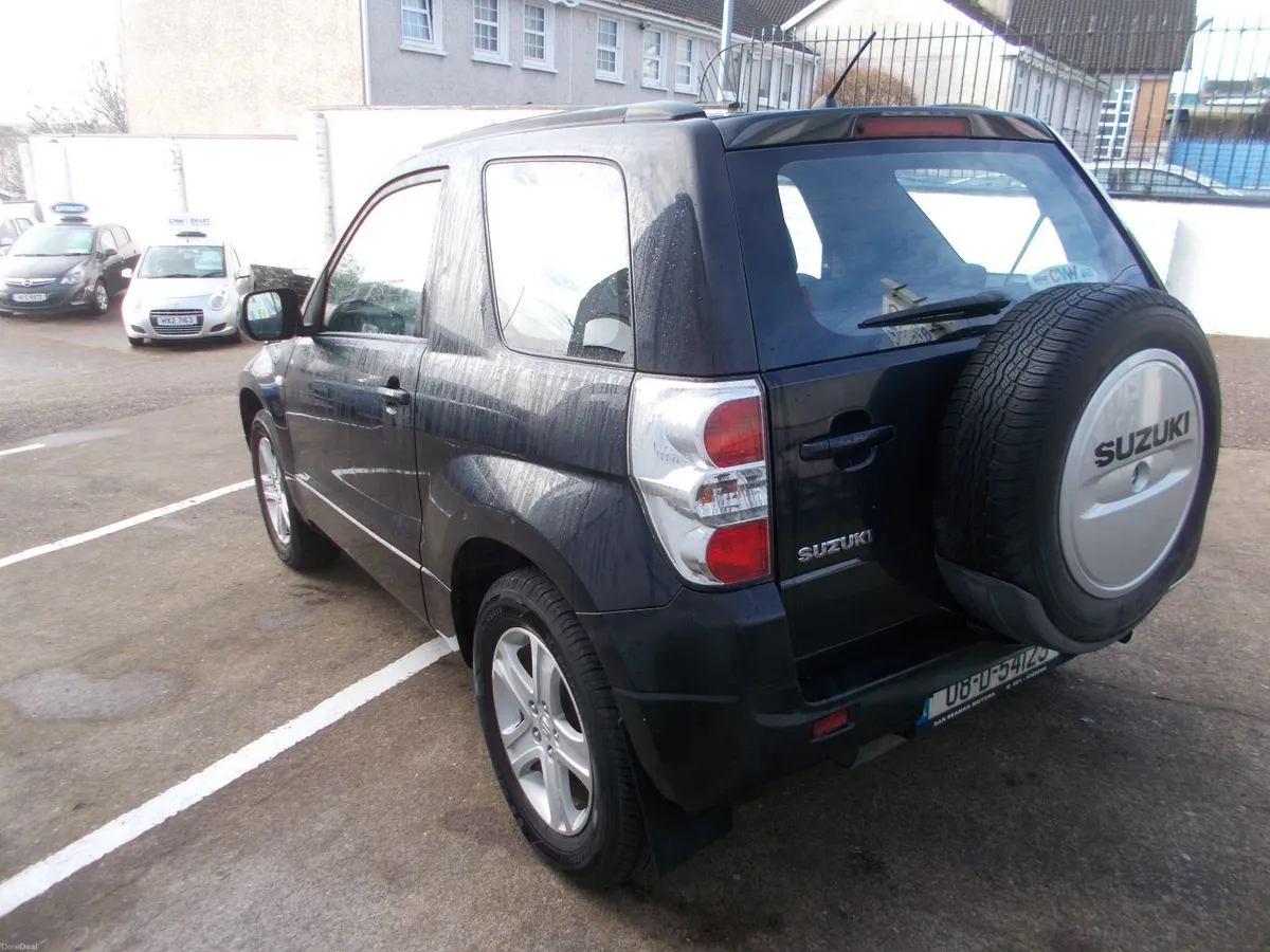 Suzuki Grand Vitara - Just €1,750 - No NCT - Image 4
