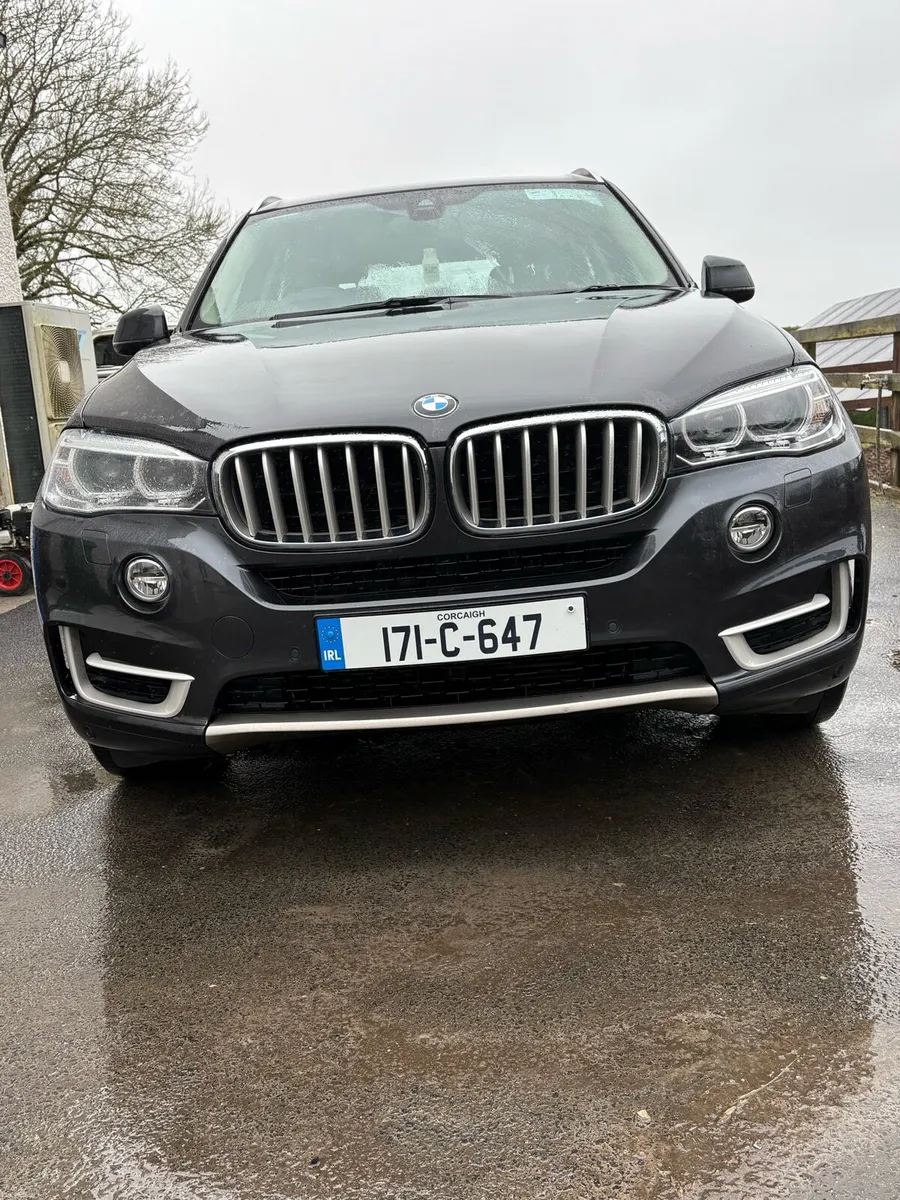 BMW X5 - Image 1