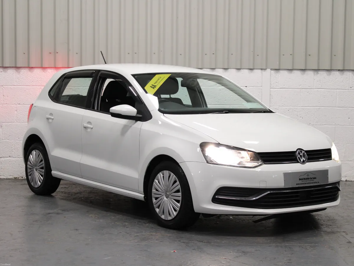 2015 Volkswagen Polo - Image 4