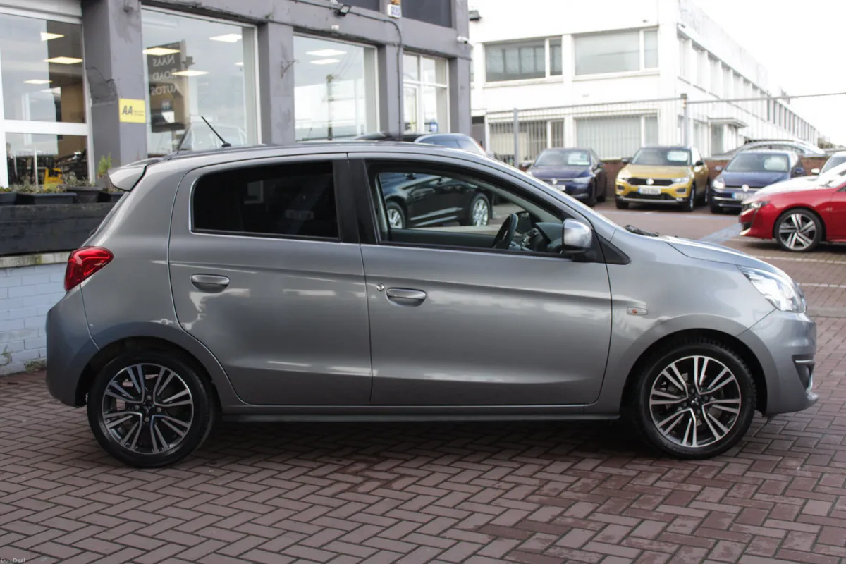 Mitsubishi Space Star 2018 - Image 2