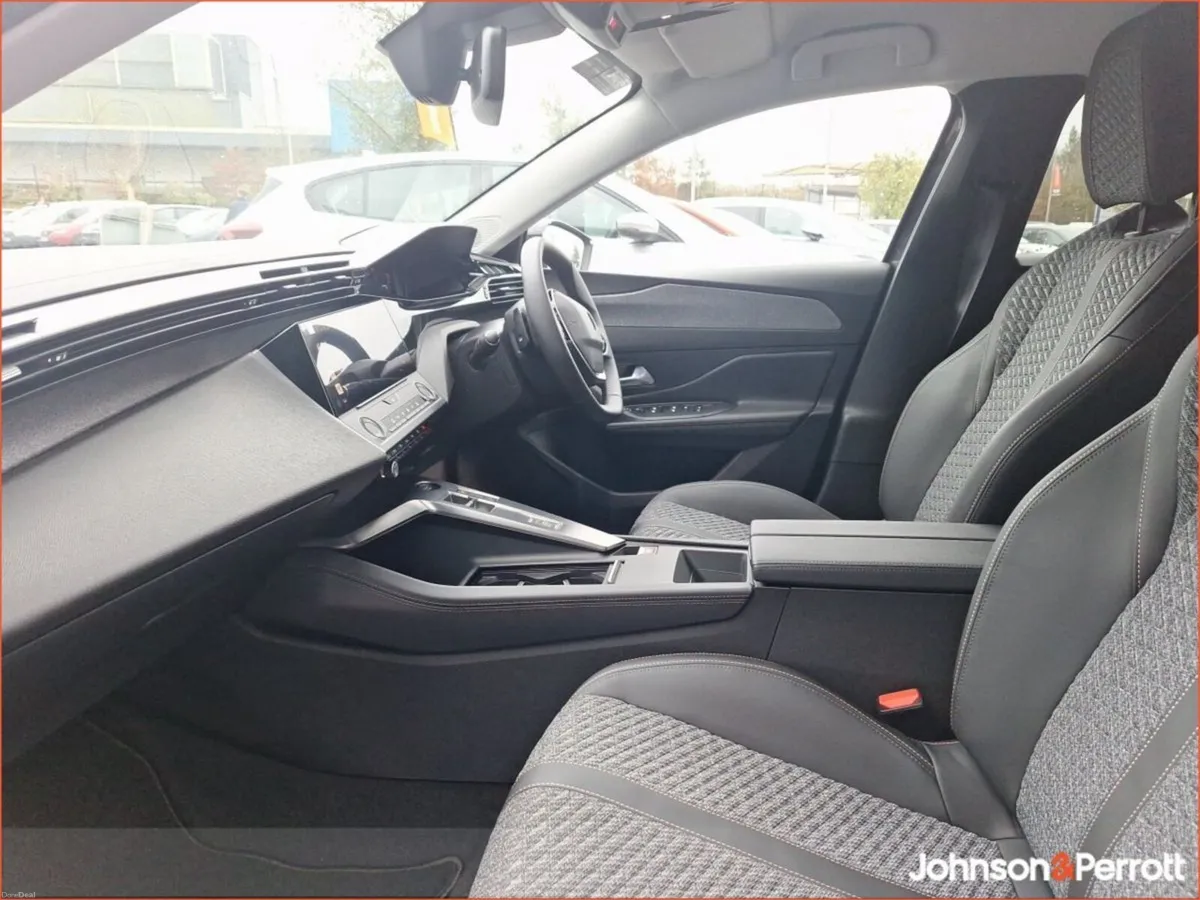 Peugeot 308 **ORDER YOUR NEW PEUGEOT 308 TODAY** - Image 3