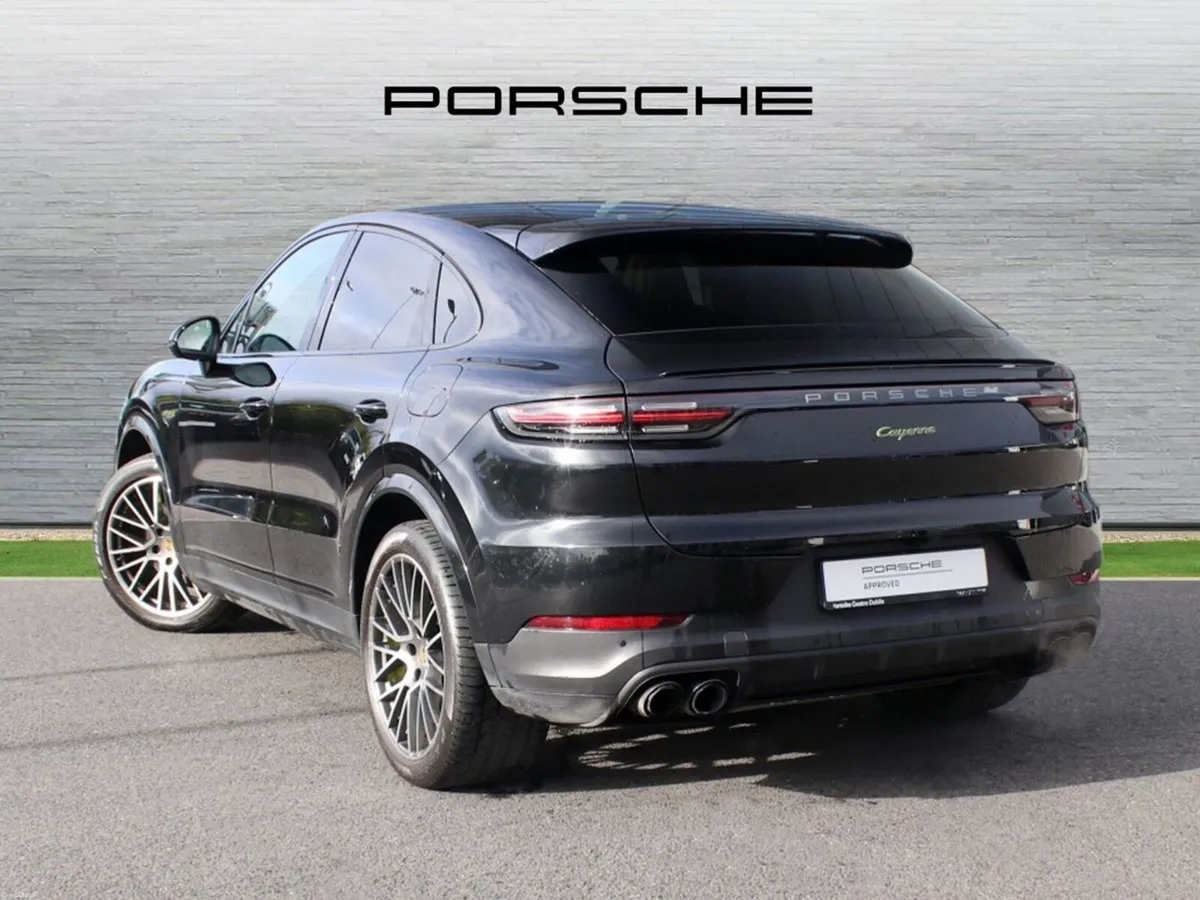 Porsche Cayenne E-Hybrid Coupe Platinum Edition - Image 3
