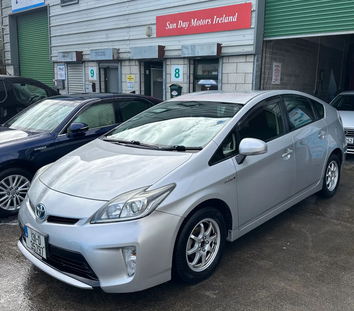 Automatic Toyota Prius 2013 new nct - Image 1