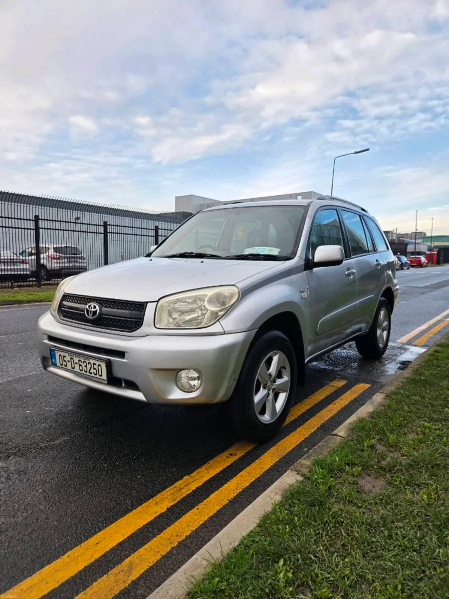 Toyota Rav4 - Image 1