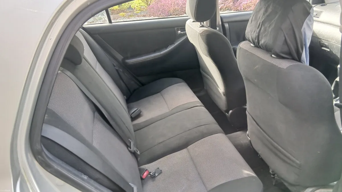 Toyota Corolla 2007 - Image 4